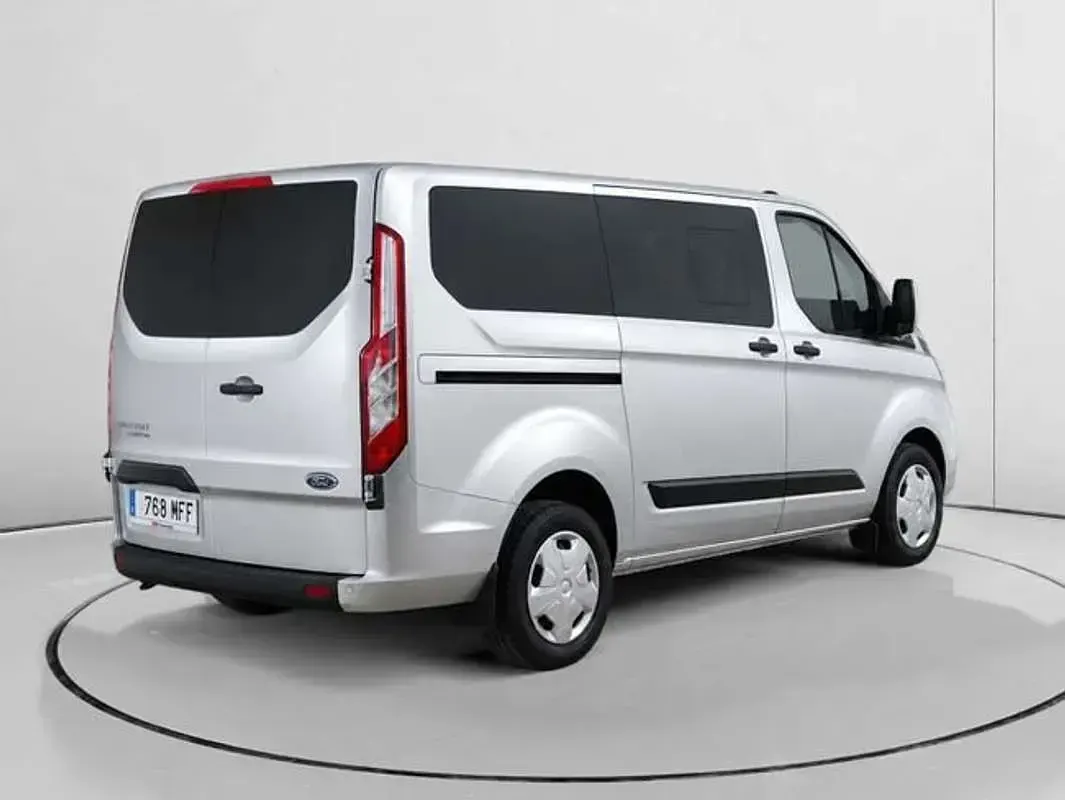 Usado Ford Transit Custom Trend 131 CV (96 kW) 2023 Gris Van