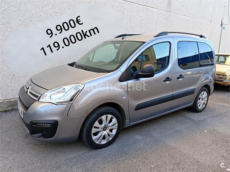 Usado Citroën Berlingo Feel 100 CV (73 kW) 2016 Gris / plata Monovolumen