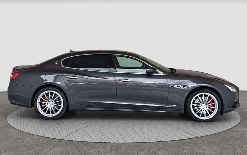 Usado Maserati Quattroporte 430 CV (316 kW) 2019 Gris / plata Berlina