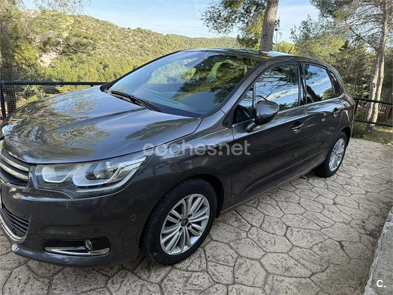 Usado Citroën C4 Feel 130 CV (95 kW) 2016 Gris / plata Berlina