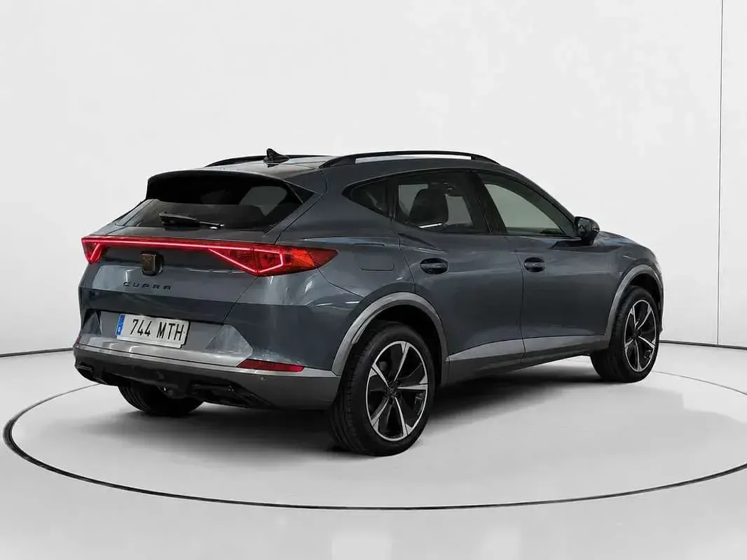 Usado Cupra Formentor 150 CV (110 kW) 2024 Gris SUV