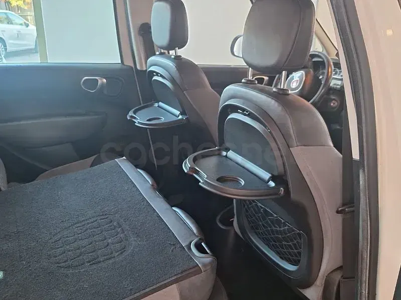 Usado Fiat 500L Lounge 85 CV (62 kW) 2014 Blanco Monovolumen