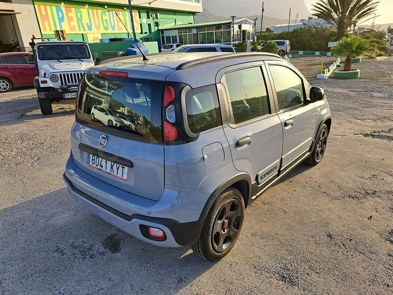 Usado Fiat Panda Cross Cross 69 CV (50 kW) 2019 Gris / plata Utilitario