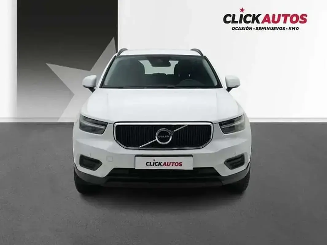 Usado Volvo XC40 Momentum 129 CV (94 kW) 2021 Blanco SUV