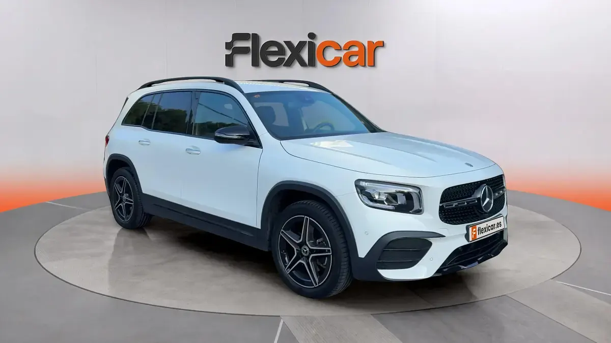 Usado Mercedes GLB200 150 CV (110 kW) 2023 SUV