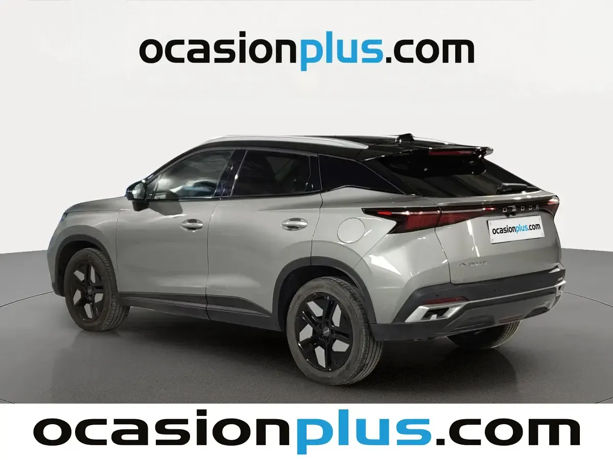 Usado Omoda 5 147 CV (108 kW) 2025 Gris plata SUV