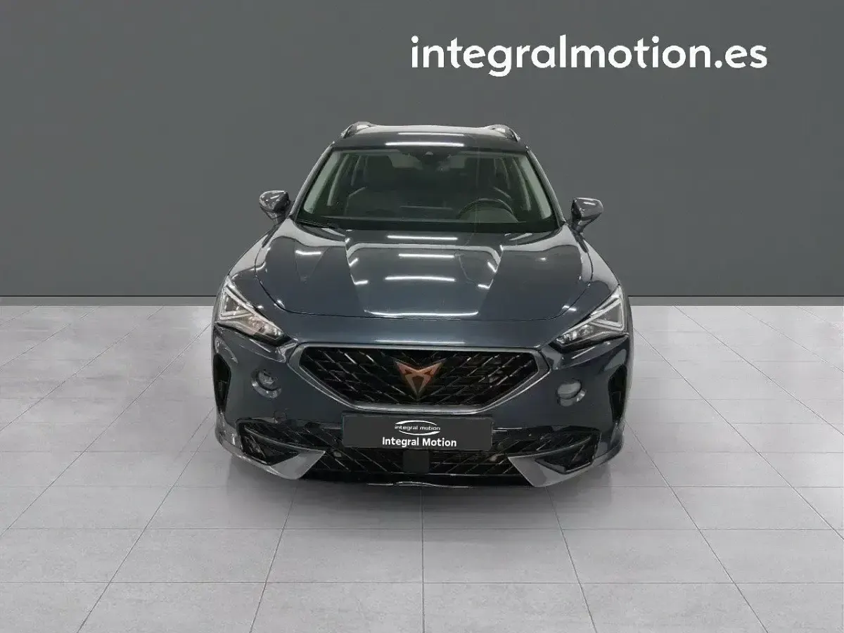 Usado Cupra Formentor 150 CV (110 kW) 2023 Gris SUV