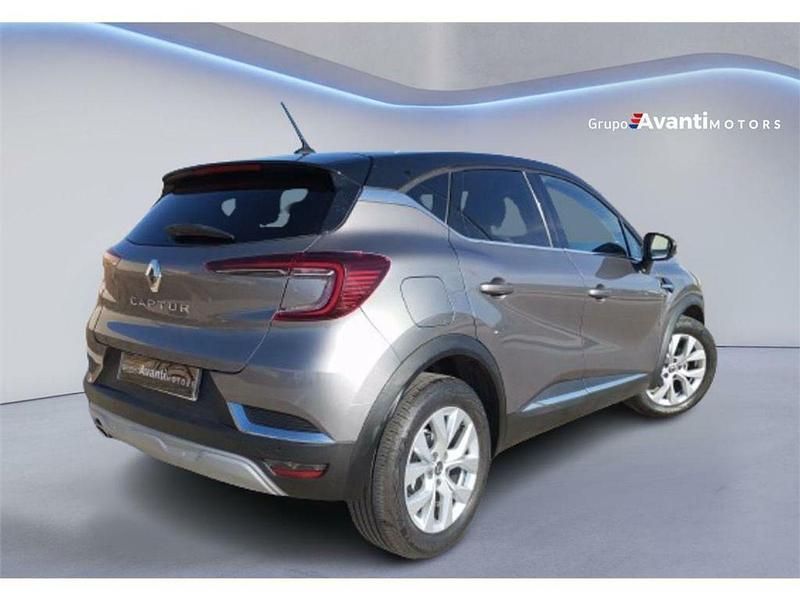 Usado Renault Captur Zen 131 CV (96 kW) 2020 Gris SUV