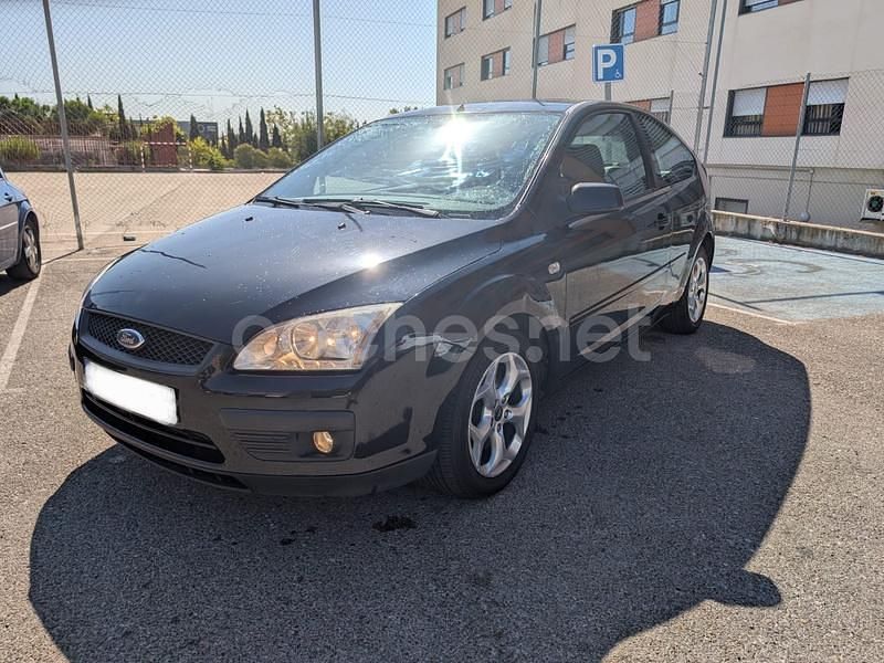 Negro Usado 2008 Ford Focus Trend Berlina | 2999 € (Super precio) - Imagen 1/4