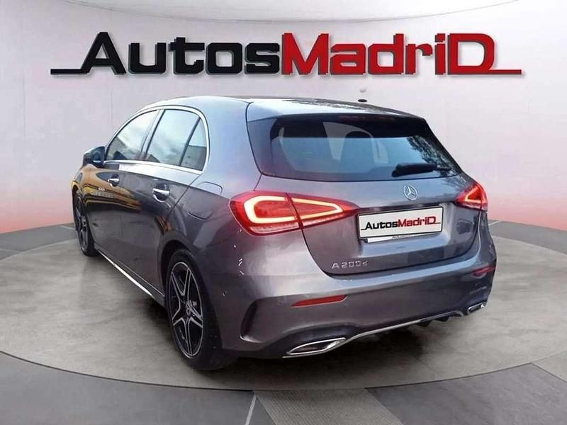 Usado Mercedes A220 151 CV (111 kW) 2019 Gris Berlina