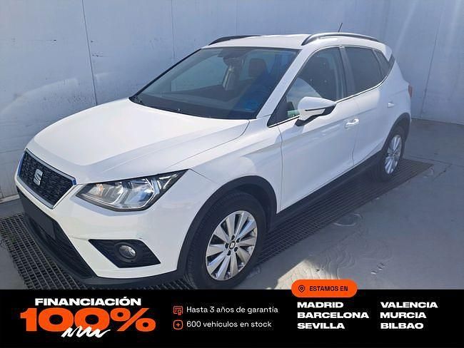 Usado Seat Arona Style 95 CV (69 kW) 2019 Blanco SUV