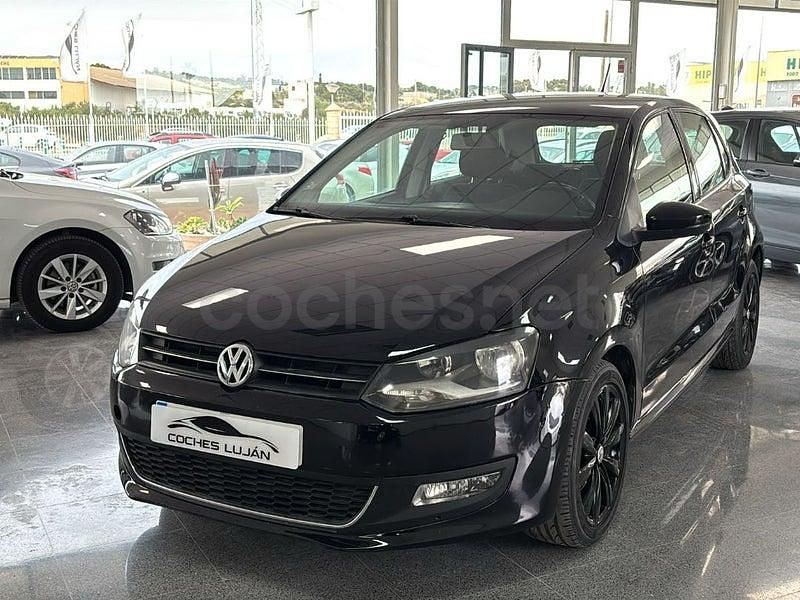 Usado VW Polo Advance 90 CV (66 kW) 2011 Negro Utilitario