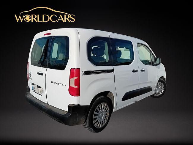 Usado Toyota Proace City City 100 CV (73 kW) 2022 Blanco Monovolumen
