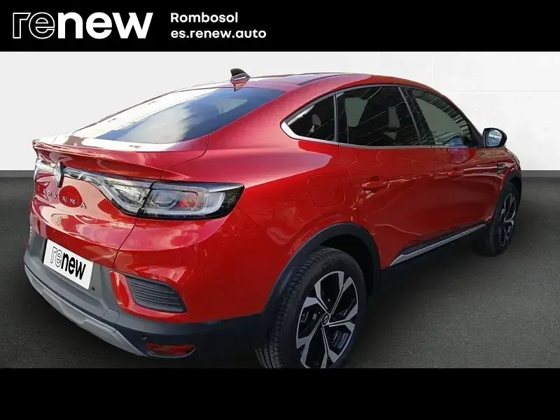 Usado Renault Arkana Techno 94 CV (69 kW) 2024 Rojo SUV