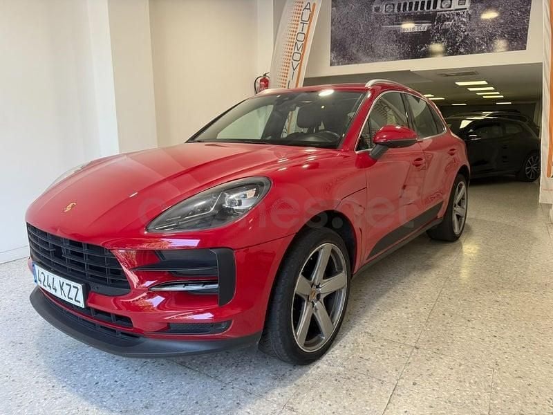Używany Porsche Macan 245 KM (180 kW) 2019 Czerwony SUV
