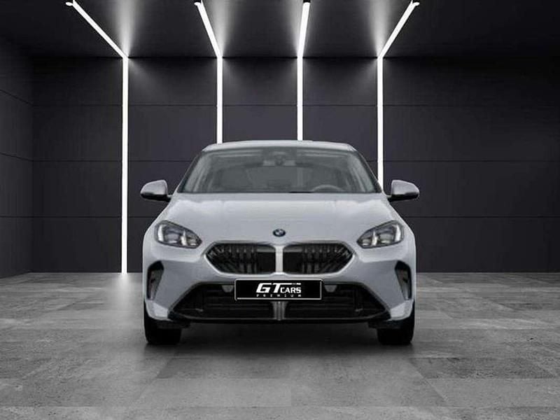 Usado BMW 116 163 CV (119 kW) 2025 Gris Utilitario