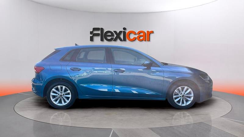 Usado Audi A3 Premium 116 CV (85 kW) 2021 Azul Berlina