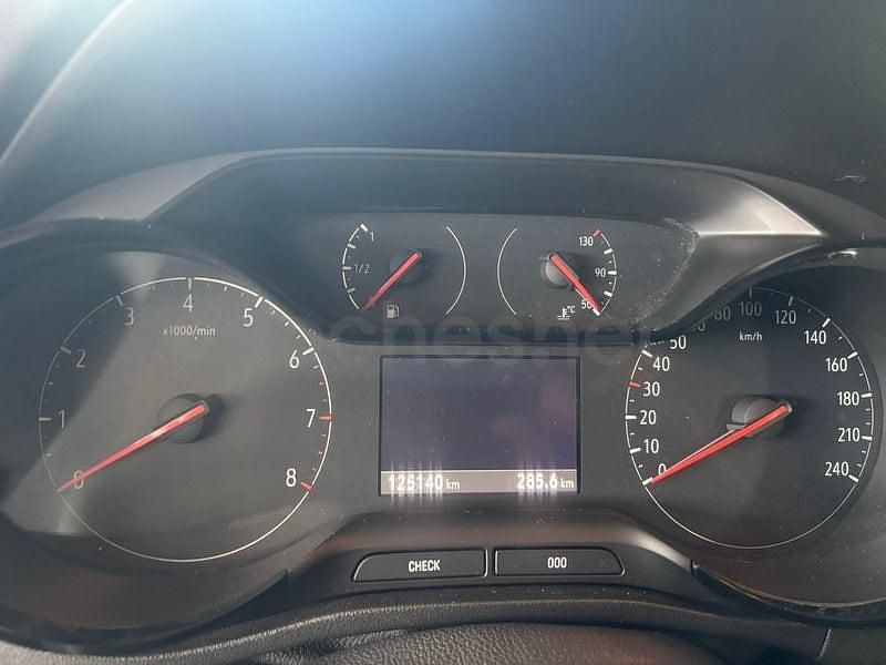 Usado Opel Crossland X Edition 110 CV (80 kW) 2019 Negro SUV