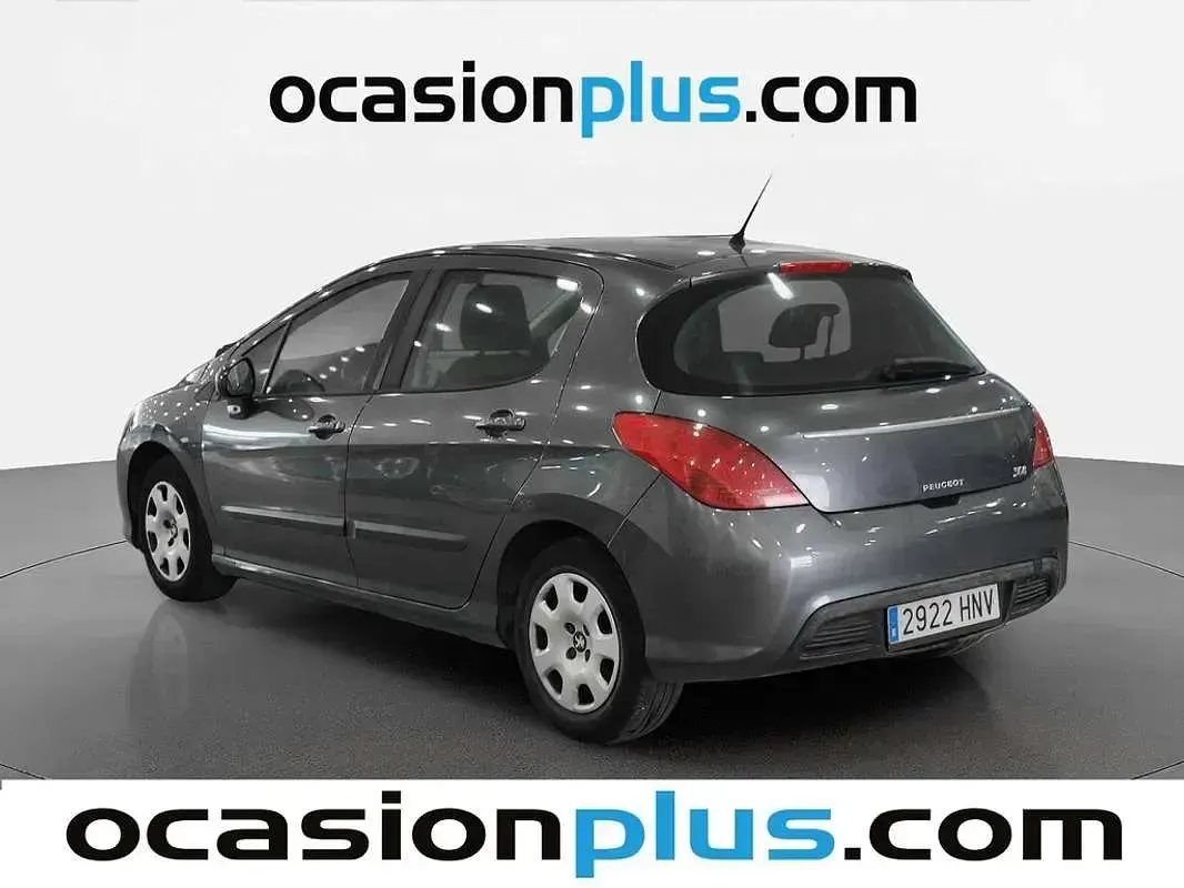Usado Peugeot 308 Access 92 CV (67 kW) 2013 Gris Utilitario