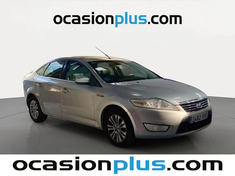 Usado Ford Mondeo Ghia 145 CV (106 kW) 2008 Gris Berlina