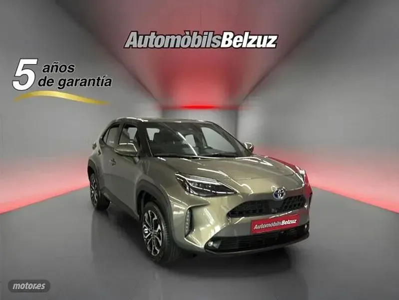 Usado Toyota Yaris Cross 125 CV (91 kW) 2022 Bronce SUV