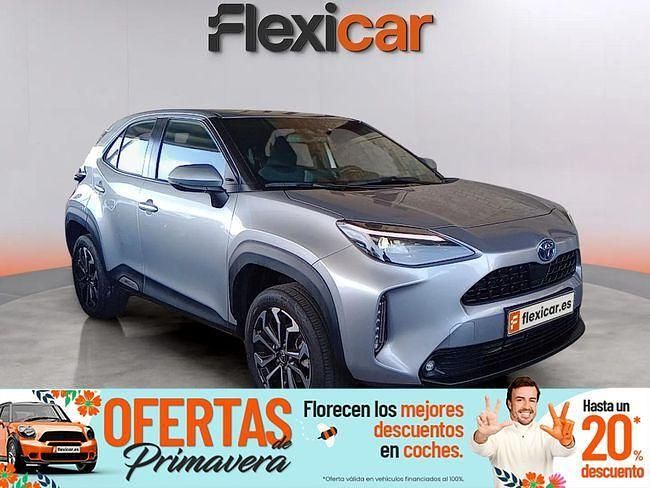 Usado Toyota Yaris Hybrid Active 116 CV (85 kW) 2024 Gris
