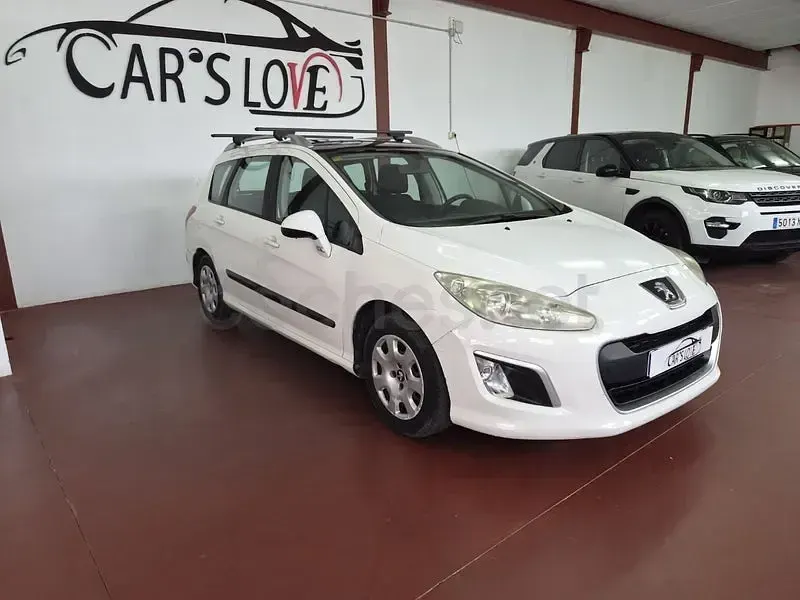 Usado Peugeot 308 SW Access 92 CV (67 kW) 2012 Blanco Familiar