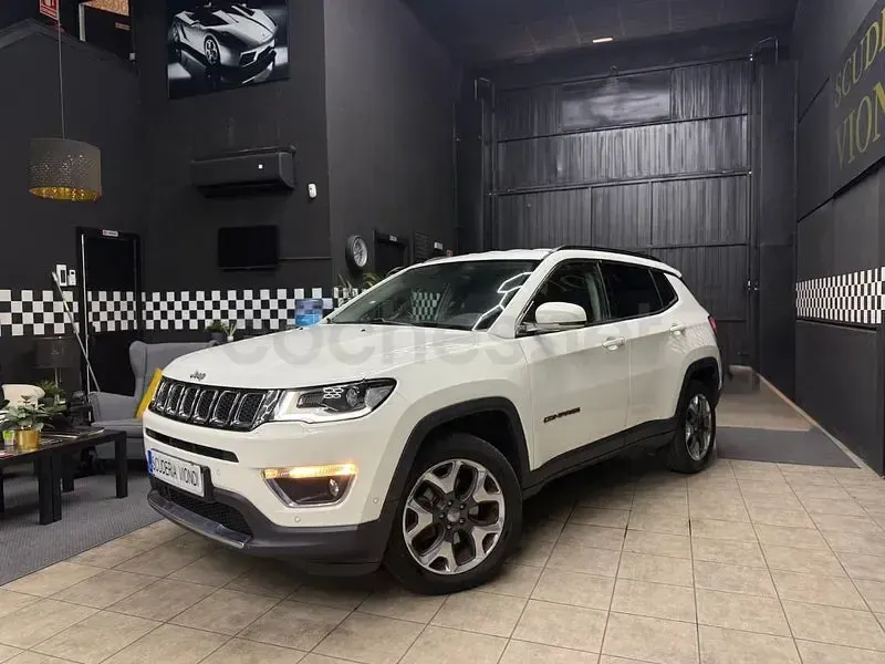 Usado Jeep Compass Limited 140 CV (102 kW) 2018 Blanco SUV