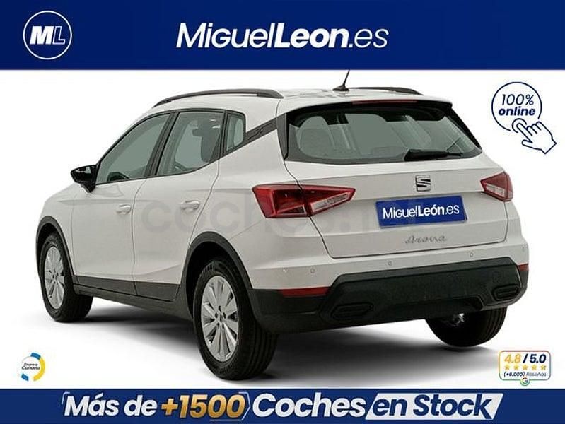 Usado Seat Arona Style 115 CV (84 kW) 2025 Blanco SUV