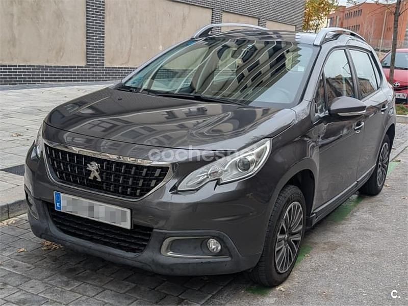 Gris / plata Usado 2017 Peugeot 2008 Allure SUV | 6500 € (Super precio) - Imagen 1/4