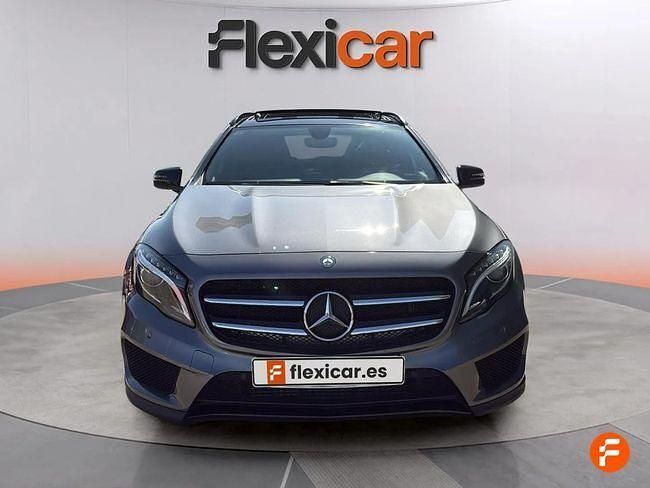 Usado Mercedes GLA200 AMG line 136 CV (100 kW) 2016 Gris SUV