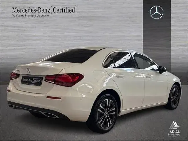 Usado Mercedes A250 218 CV (160 kW) 2024 Blanco polar
