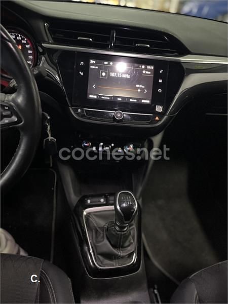 Usado Opel Corsa Elegance 100 CV (73 kW) 2020 Gris / plata Utilitario