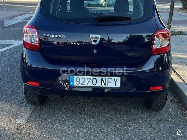 Usado Dacia Sandero Ambiance 90 CV (66 kW) 2016 Negro Berlina