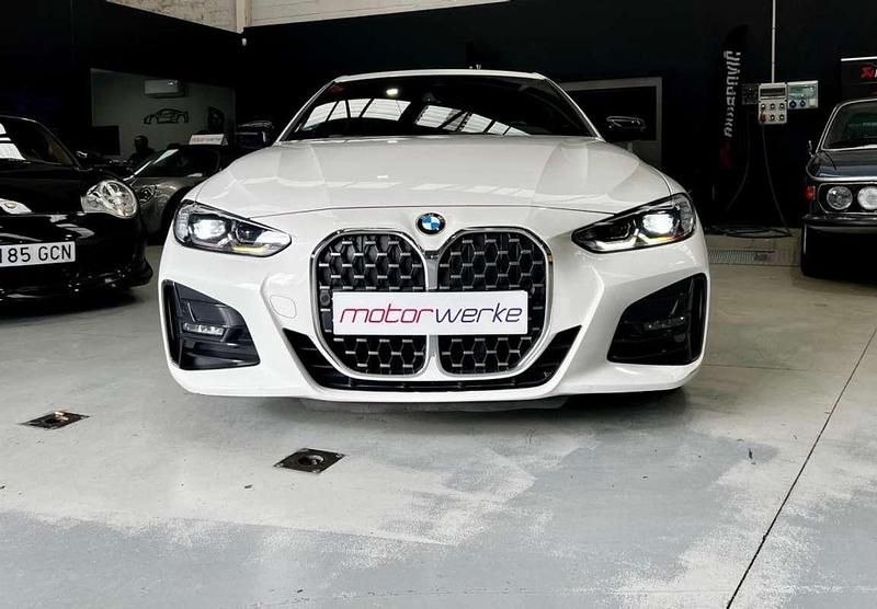 Usado BMW 420 Coupé Shadowline 190 CV (139 kW) 2021 Blanco Coupe