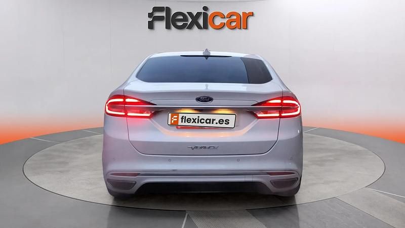 Usado Ford Mondeo Vignale 188 CV (138 kW) 2020 Blanco Familiar