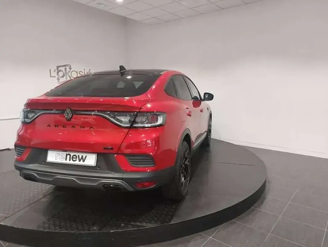Usado Renault Arkana Esprit Alpine 94 CV (69 kW) 2024 Rojo SUV