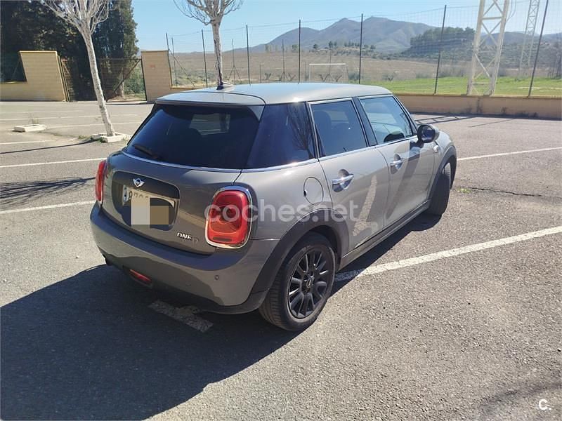 Usado Mini One D 95 CV (69 kW) 2018 Gris / plata Utilitario