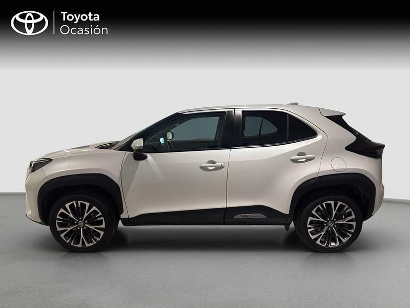 Usado Toyota Yaris Cross Style 116 CV (85 kW) 2022 Blanco SUV