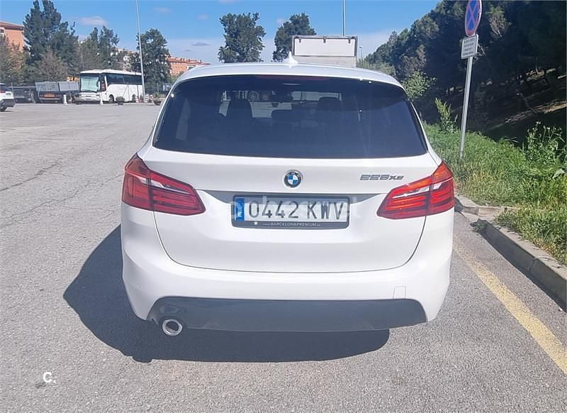 Blanco Usado 2019 BMW 225 Active Tourer iPerformance Monovolumen | 16.500 € (Precio justo) - Imagen 1/4