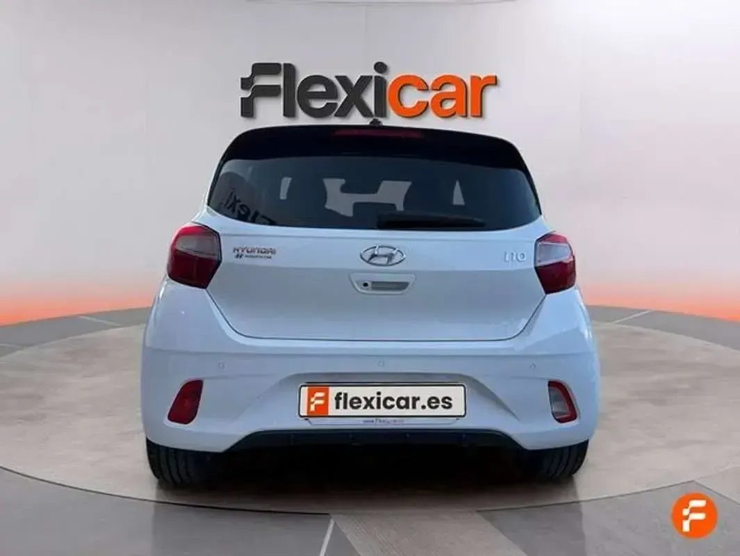 Usado Hyundai i10 84 CV (61 kW) 2022 Blanco Utilitario
