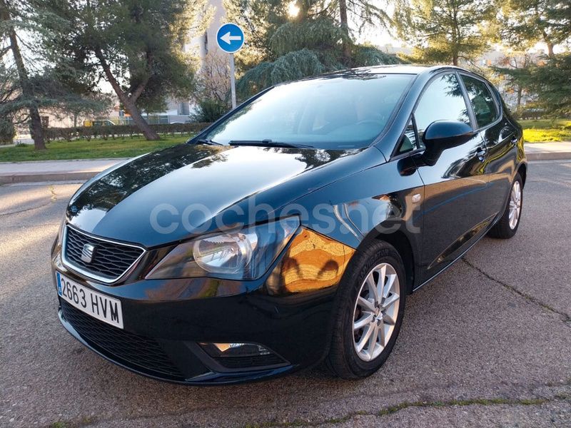 Negro Usado 2014 Seat Ibiza I-Tech Berlina | 4990 € (Buen precio) - Imagen 1/4