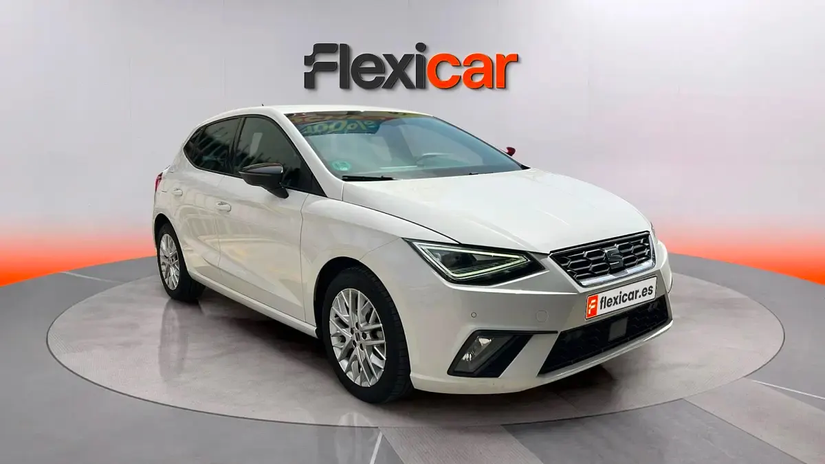 Usado Seat Ibiza Reference 80 CV (58 kW) 2025 Utilitario