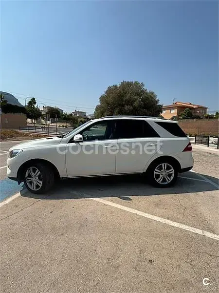 Usado Mercedes ML250 204 CV (150 kW) 2014 Blanco SUV