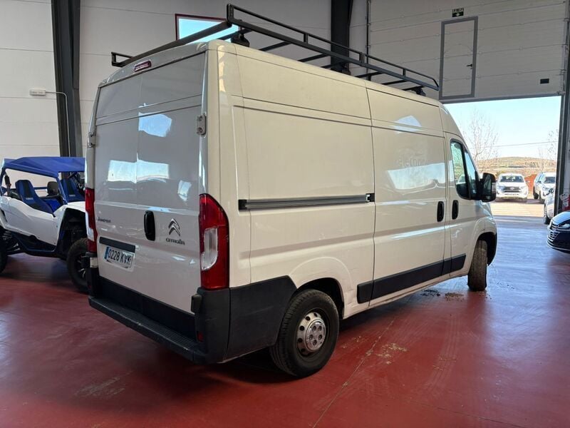 Usado Citroën Jumper 109 CV (80 kW) 2019 Blanco Monovolumen