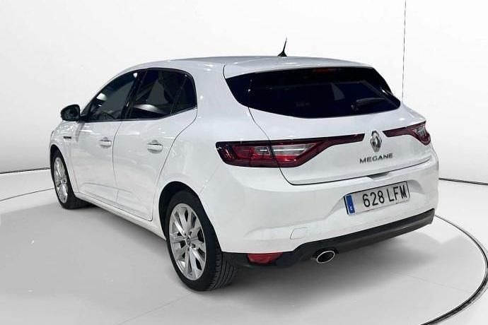 Usado Renault Mégane IV Zen 140 CV (102 kW) 2020