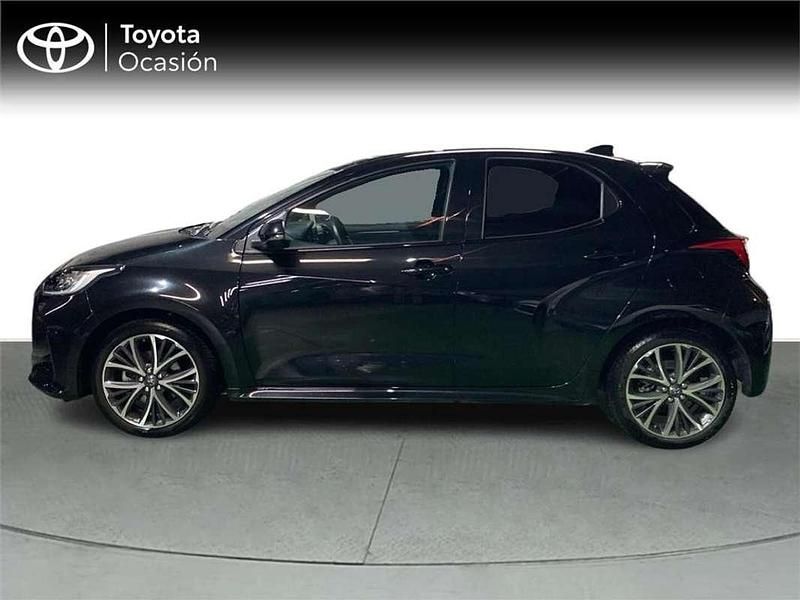 Usado Toyota Yaris Hybrid Style 116 CV (85 kW) 2024 Monovolumen