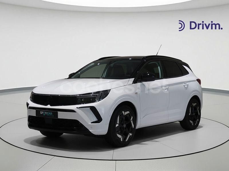 Blanco Usado 2023 Opel Grandland X GSe SUV | 39.900 € - Imagen 1/4