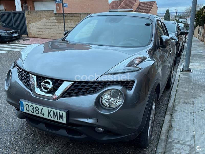 Usado Nissan Juke Acenta 115 CV (84 kW) 2018 Gris / plata SUV