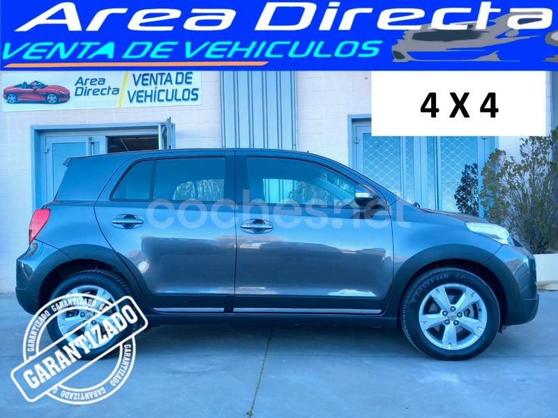 Gris / plata Usado 2010 Toyota Urban Cruiser Active SUV | 9990 € - Imagen 1/4